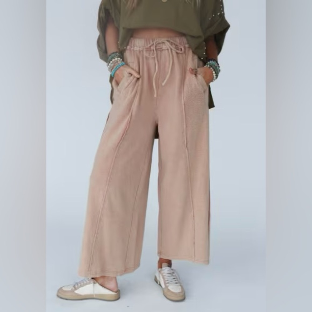 Society Mineral Washed Bohemian Cropped Sweatpants